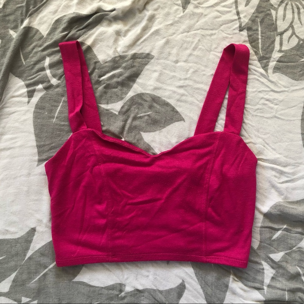 Crop top